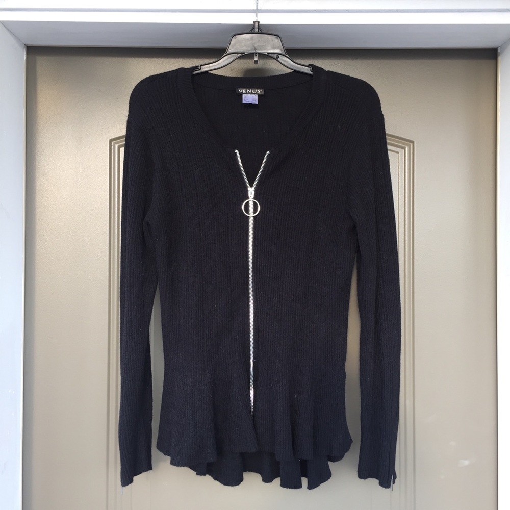 Venus Black Zip-Up Sweater M